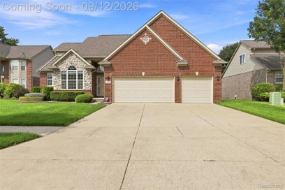 10 Common Mistakes Home Buyers Make (and How to Avoid Them)